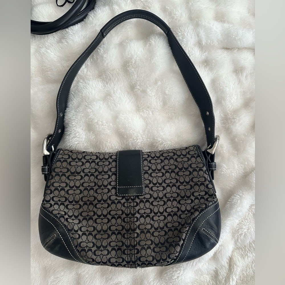 Vintage Coach Bag StyleNo. G04W-6818 - Picture 4 of 4